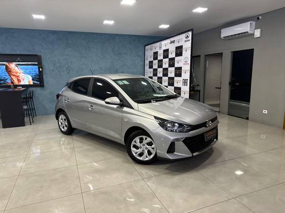 HYUNDAI HB20 1.0 12V FLEX COMFORT MANUAL HYUNDAI HB20 1.0 12V FLEX COMFORT MANUAL